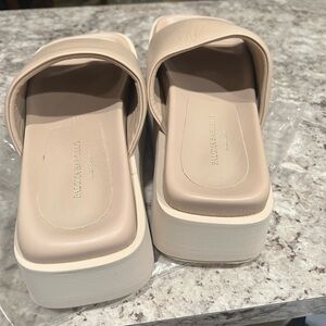 A pair of Paloma Barceló man on platform sandal with box never worn size 36
